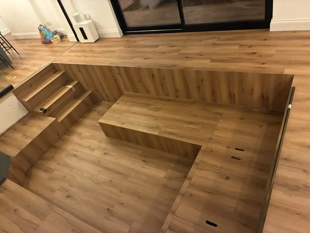 Clad to match the floor, steps down, Letchworth